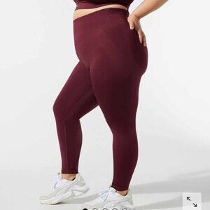 NWT Savage X Fenty Athletic Leggings